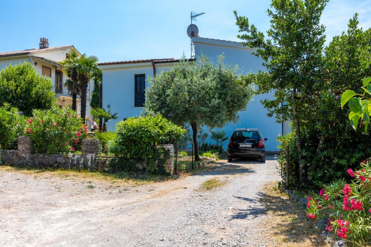 Apartman Kovac Malinska Exteriör bild