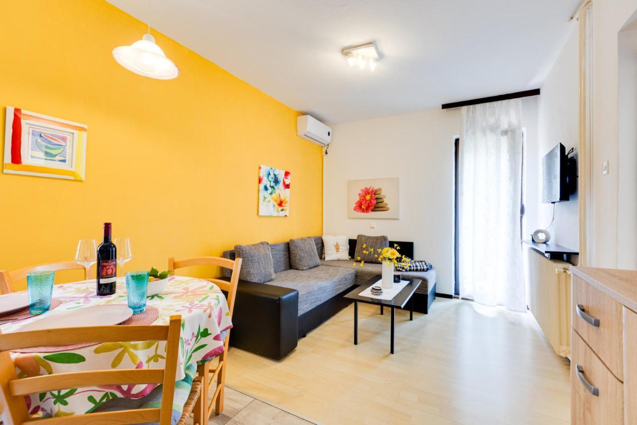 Apartman Kovac Malinska Exteriör bild